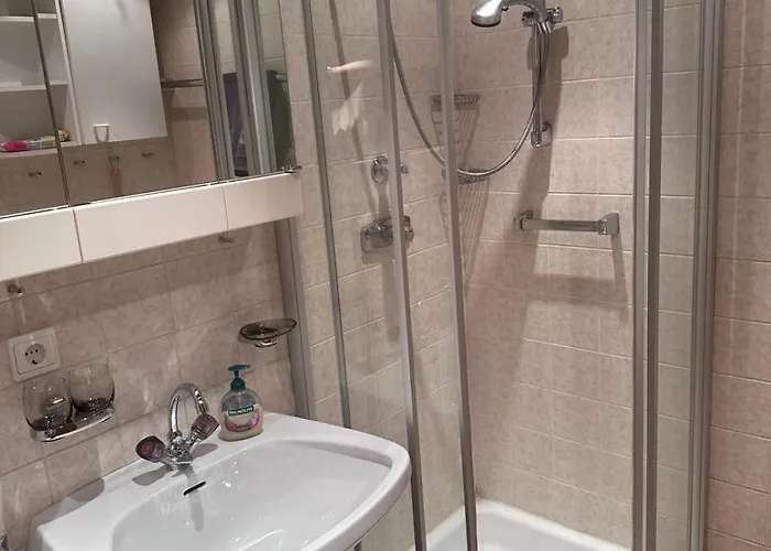 Alphouse By Monicare * سيفيلد ان تيرول